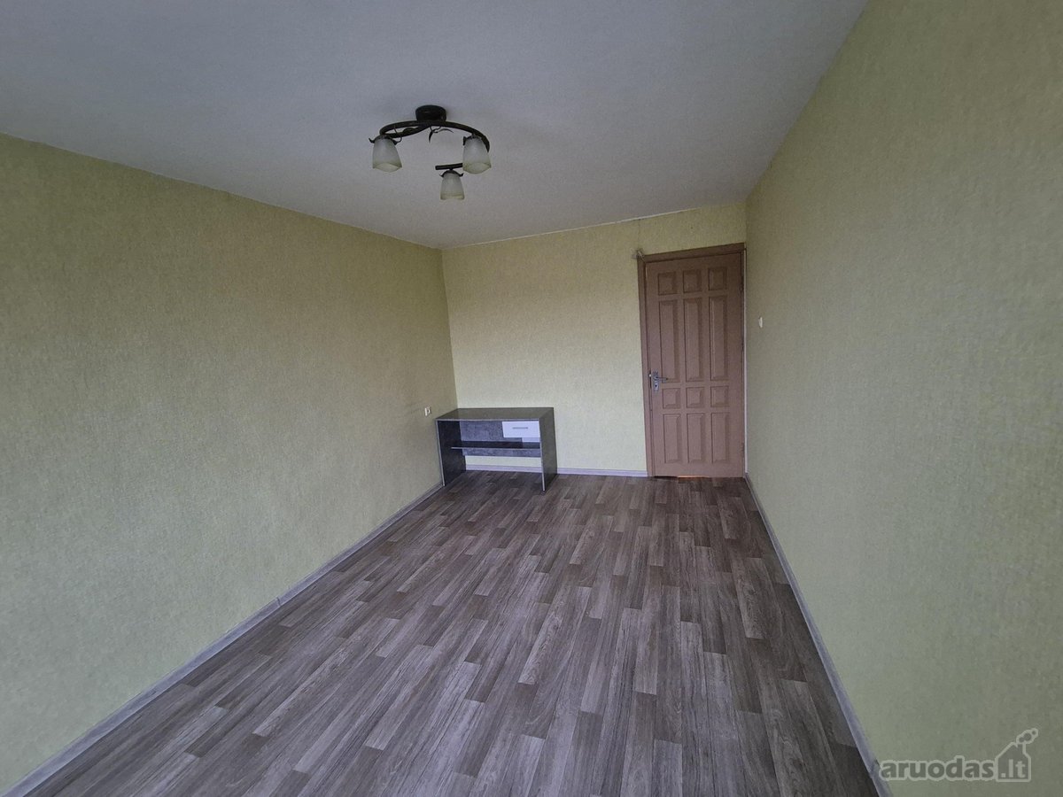 Parduodamas labai šviesus ir šiltas butas - nuotraukos Nr. 13