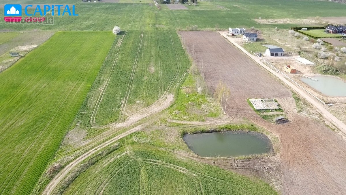 Parduodami du, taisiklingos formos ( Nr.2 ir - nuotraukos Nr. 9