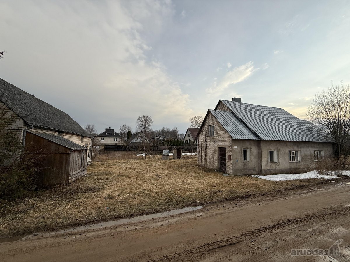 Galimas keitimas į butą.