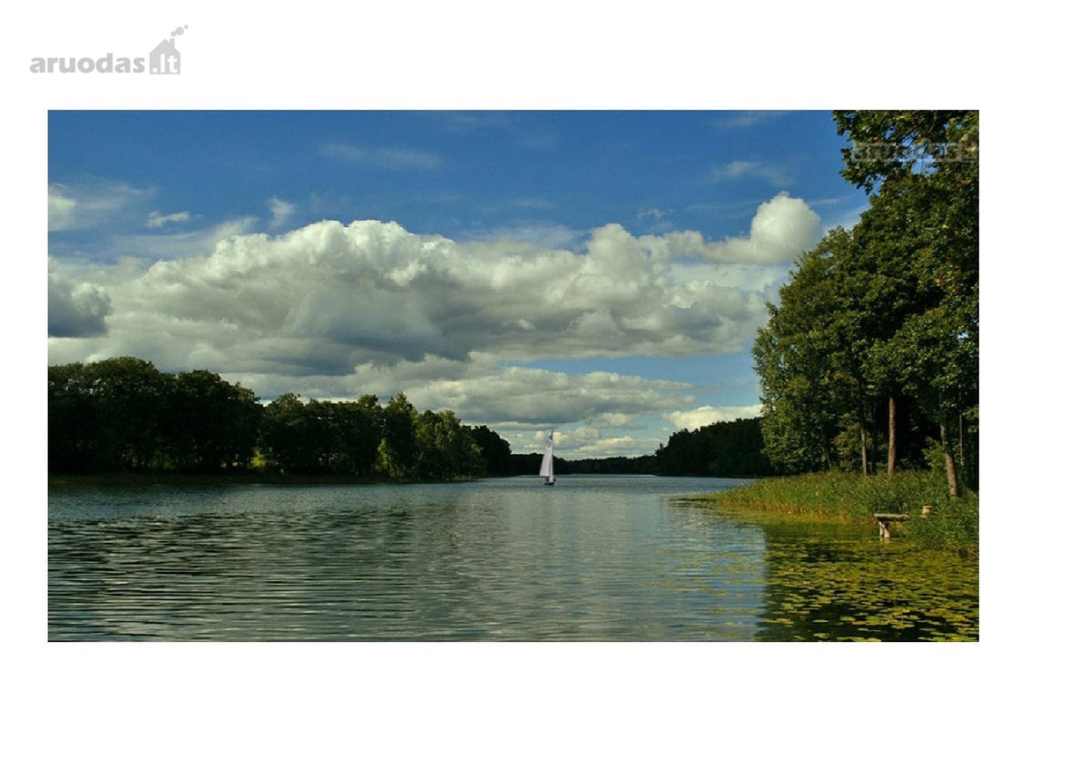 Gražioje vietoje ant vieno didžiausių ežerų
