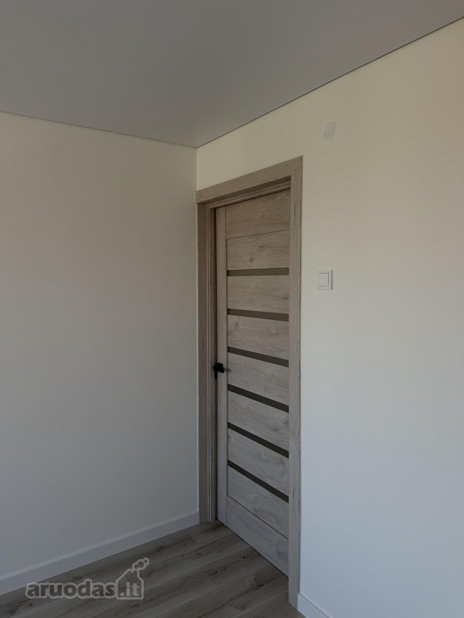 Parduodamas jaukus ir šviesus 2 kambarių - nuotraukos Nr. 11