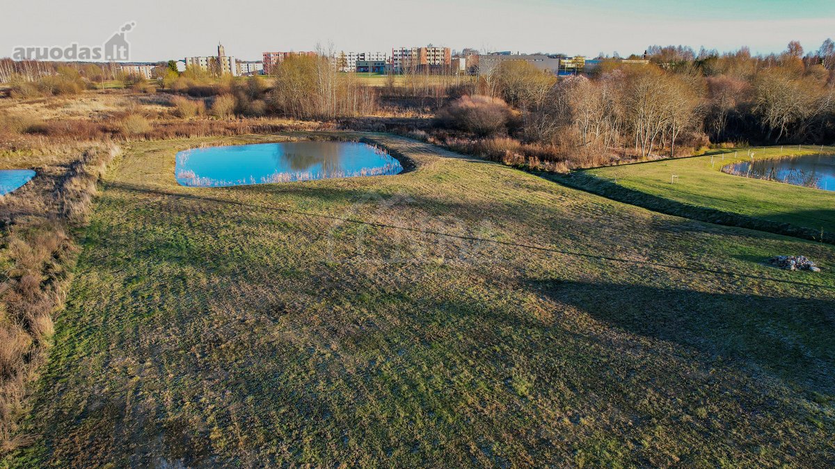 Parduodami keturi tarpusavyje besiribojantys - nuotraukos Nr. 8