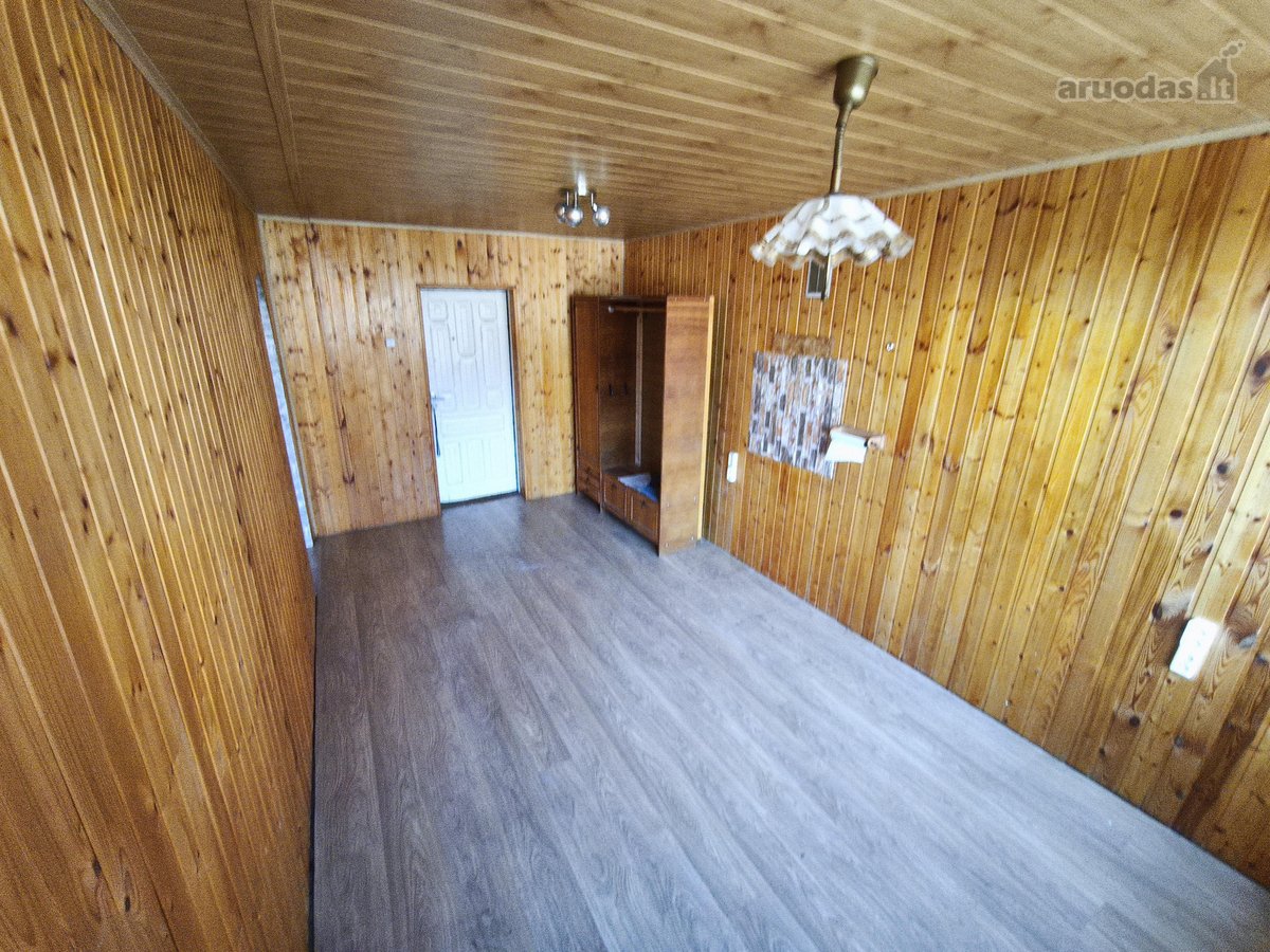 Parduodamas dviejų kambarių butas Baisogaloje