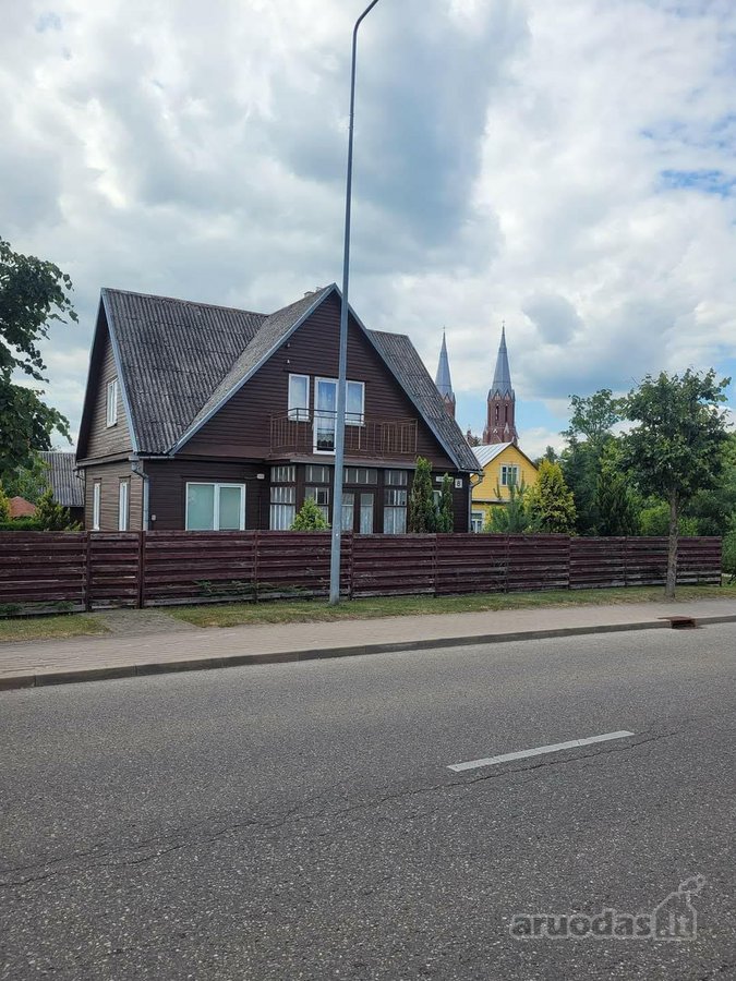 Parduodamas namas Anykščių centre, Taikos g. - nuotraukos Nr. 2