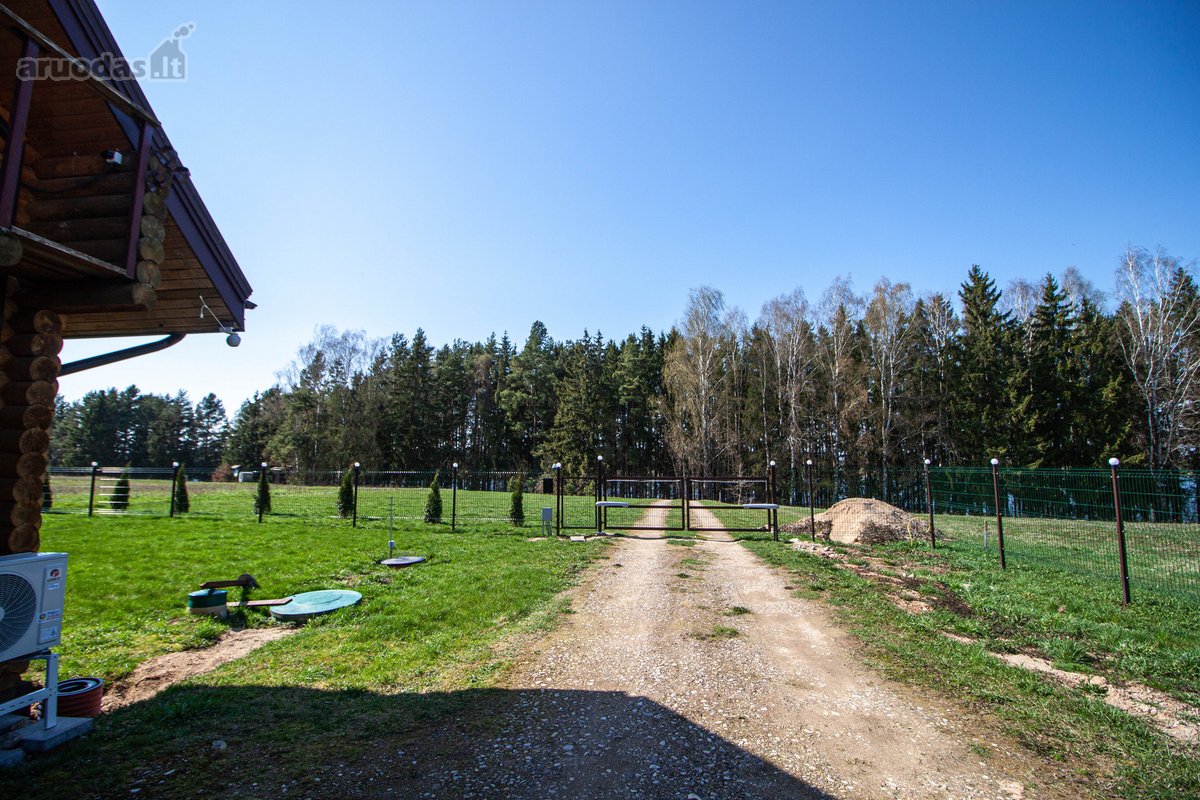 Labai gera sodyba ant Kupiškio marių kranto - nuotraukos Nr. 9