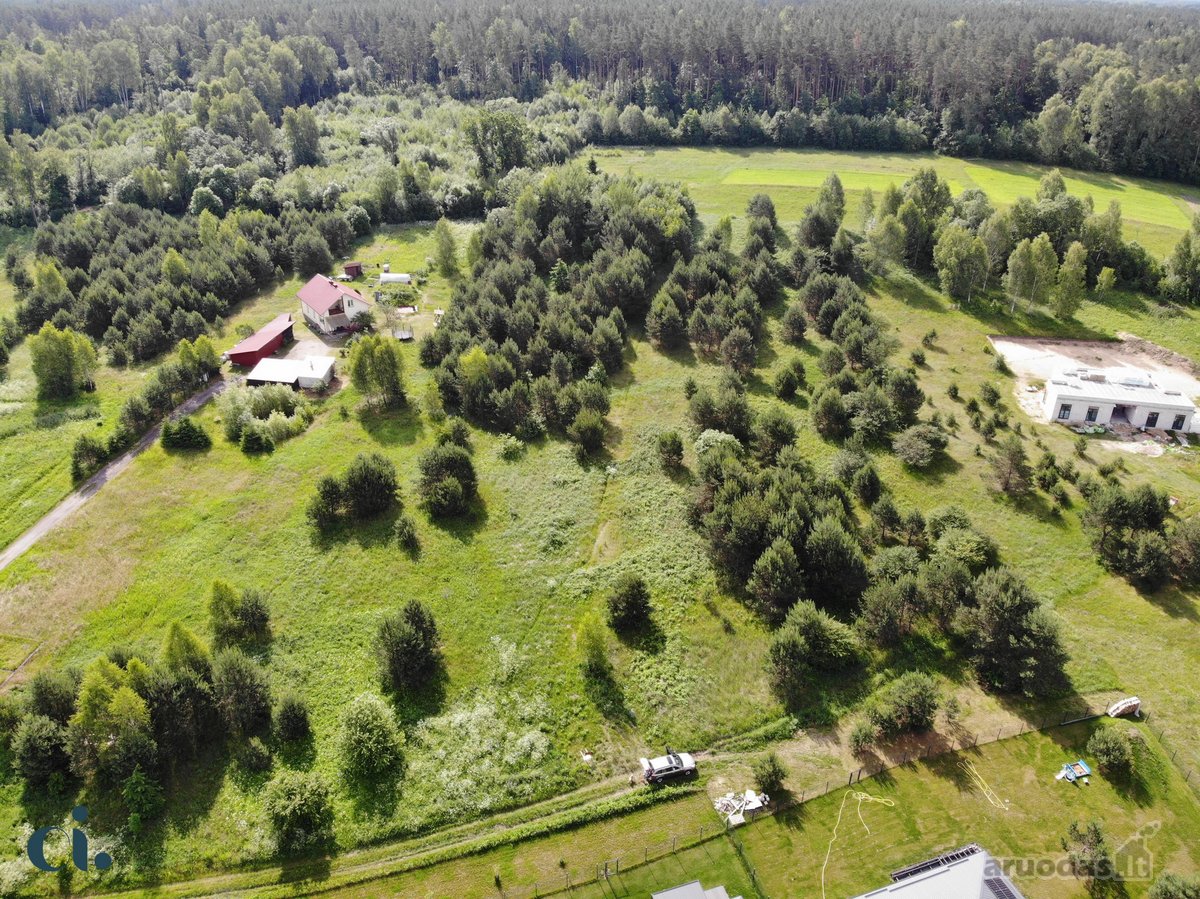 Parduodamas Unikalus 40 Arų Sklypas Su