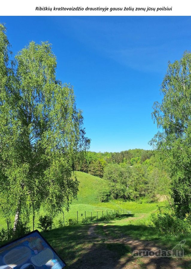 Parduodamas žemės sklypas Pavilnių