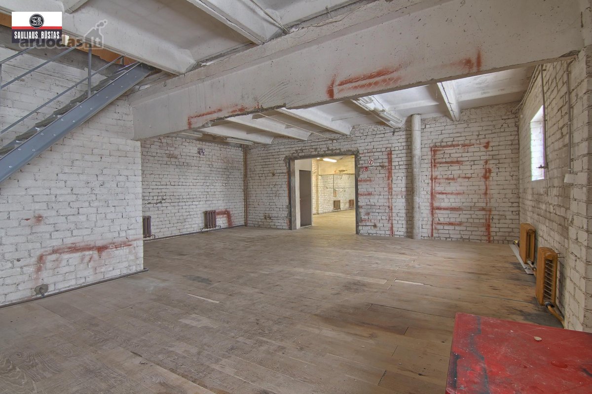 Parduodamas labai gerai įrengtas 571 m² - nuotraukos Nr. 29