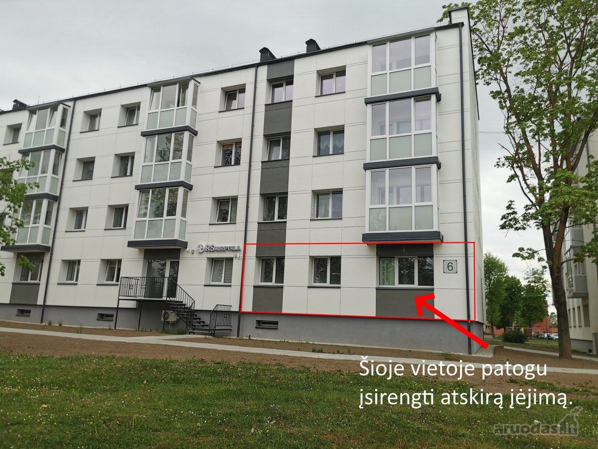 Šalia Naujosios Akmenės Centrinės Aikštės - nuotraukos Nr. 2