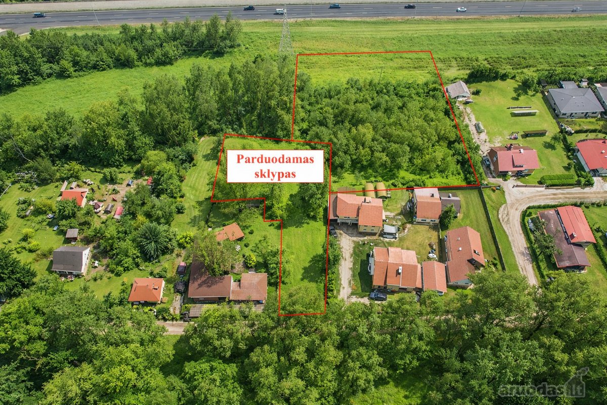 Parduodamas 15 Arų Namų Valdos Sklypas Kaune,