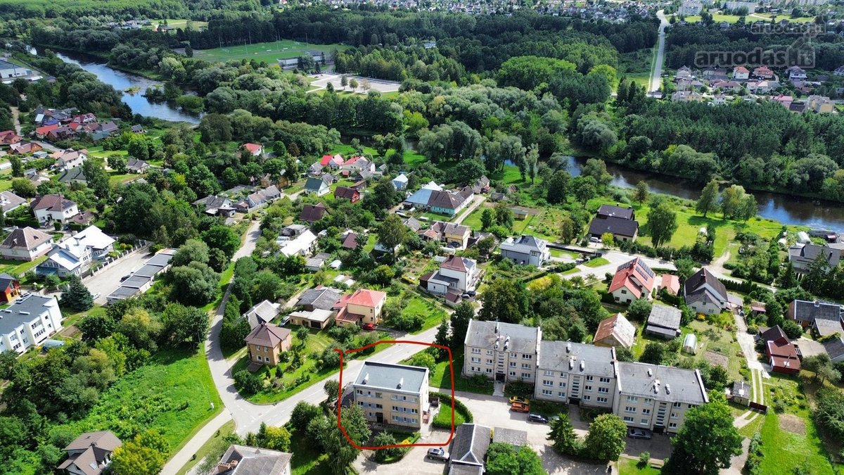 3 kambarių butas su garažu ir rūsiu – Vytauto