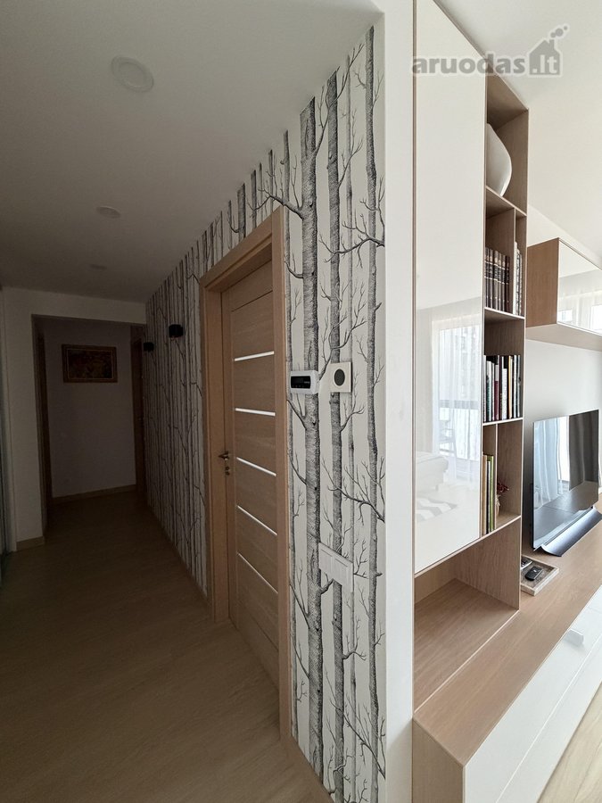 Parduodamas jaukus ir šviesus 3 kambarių - nuotraukos Nr. 24