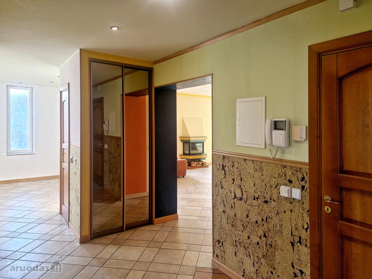 Erdvus dviejų aukštų butas tikrojo Žvėryno - nuotraukos Nr. 10