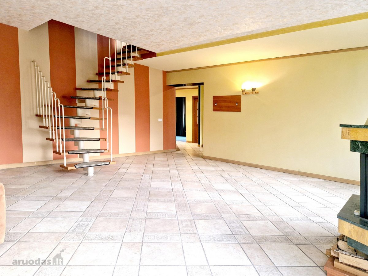 Erdvus dviejų aukštų butas tikrojo Žvėryno - nuotraukos Nr. 8