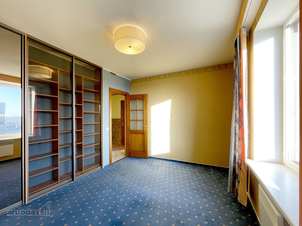 Erdvus dviejų aukštų butas tikrojo Žvėryno - nuotraukos Nr. 12
