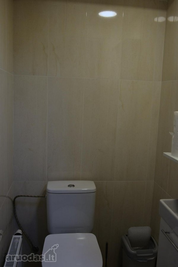 Nuomojamas renovuotas atskiras komercinis - nuotraukos Nr. 21