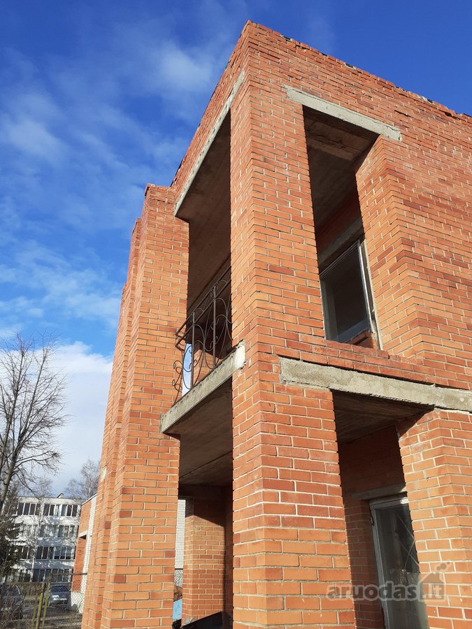 Dviejų aukštų namas Rožių 25 a . 261,13m2,du - nuotraukos Nr. 5