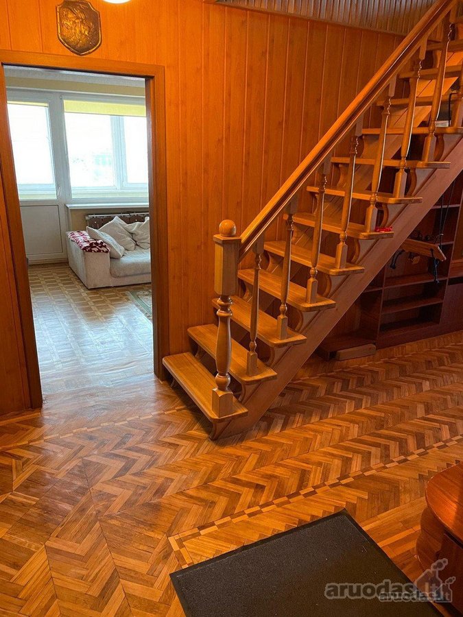 Viename aukščiausių pastatų Savanorių - nuotraukos Nr. 6