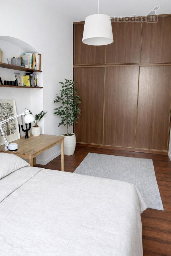 Erdvus 3 kambarių butas Vilniaus senamiestyje. - nuotraukos Nr. 8