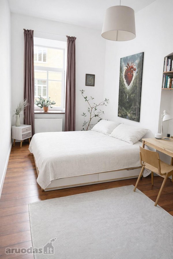 Erdvus 3 kambarių butas Vilniaus senamiestyje. - nuotraukos Nr. 9