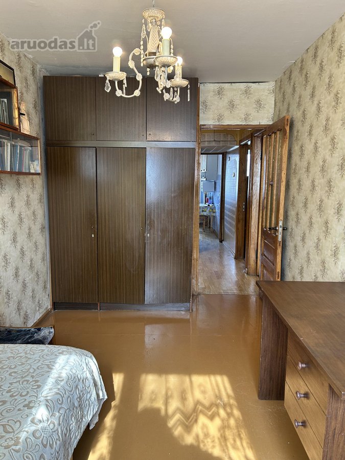 Parduodamas tvarkingas, šviesus 3 kambarių - nuotraukos Nr. 8