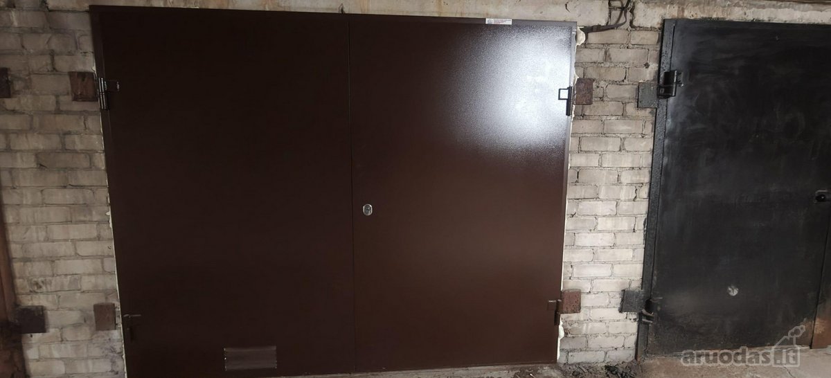 Nuomojamas tvarkingas požeminis 18 m² garažas - nuotraukos Nr. 3