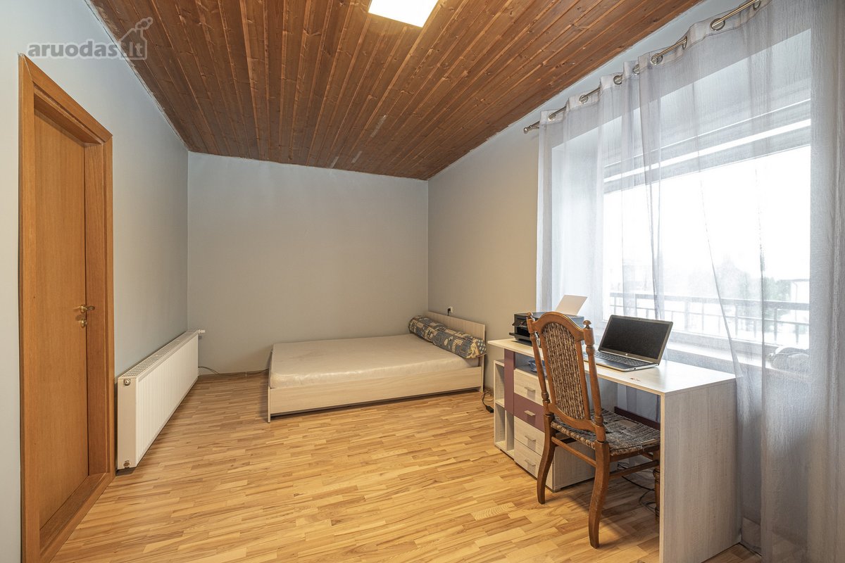 Parduodamas Erdvus Ir Tvarkingas, 7 Kambarių - nuotraukos Nr. 14