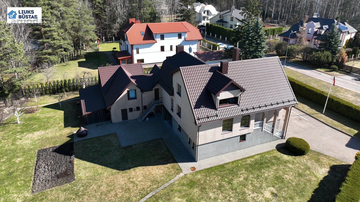 Išpuoselėtas namas išskirtinėje vietoje, - nuotraukos Nr. 9