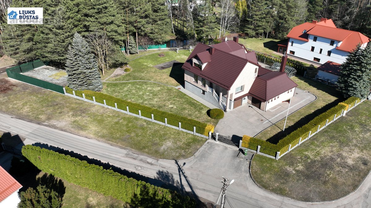 Išpuoselėtas namas išskirtinėje vietoje, - nuotraukos Nr. 10