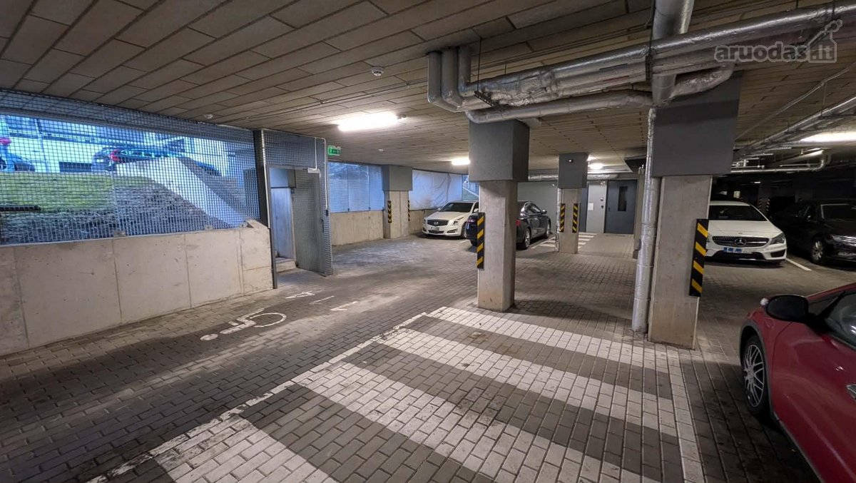 Parduodama praplatinta vieta požeminiame