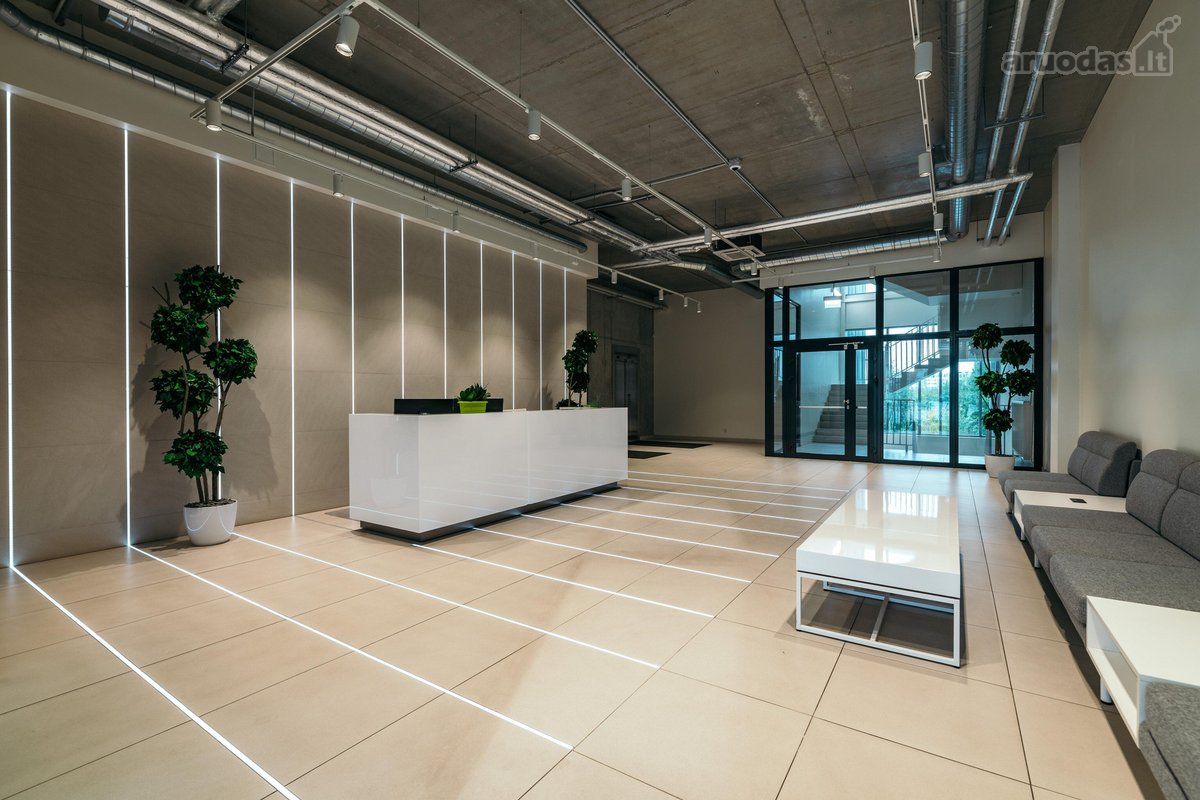 Nuomojamos 105 m2 ploto įrengtos biuro - nuotraukos Nr. 3