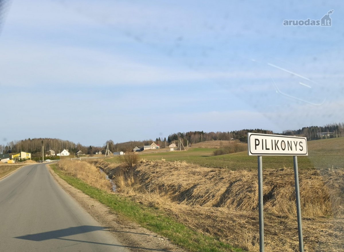 Parduodamas žemės ūkio paskirties sklypas.
