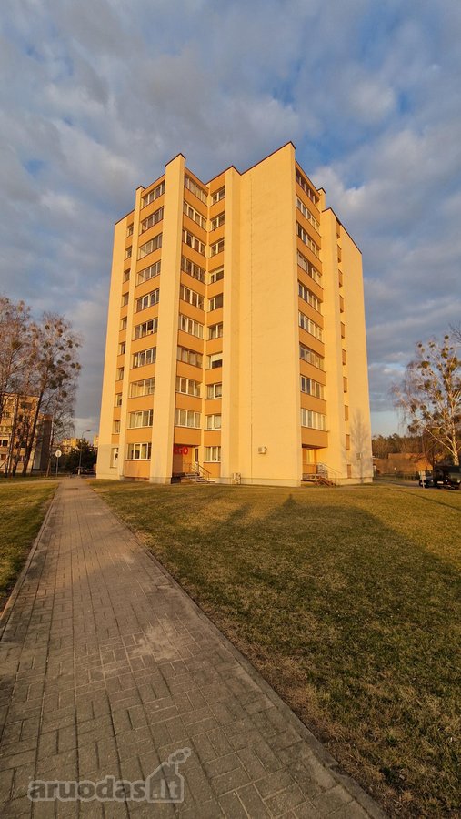 Parduodamas jaukus ir erdvus 71,88 m² butas