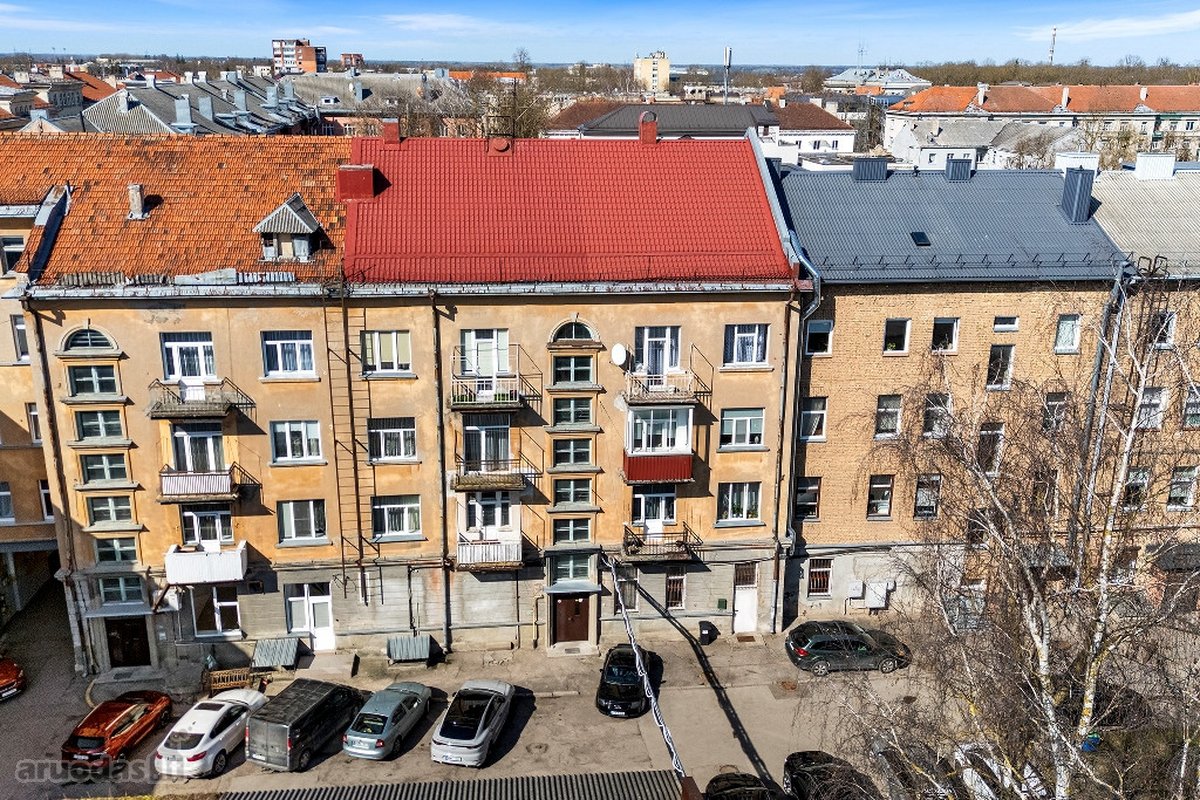 Priešais Šiaulių dramos teatrą, puikioje - nuotraukos Nr. 16