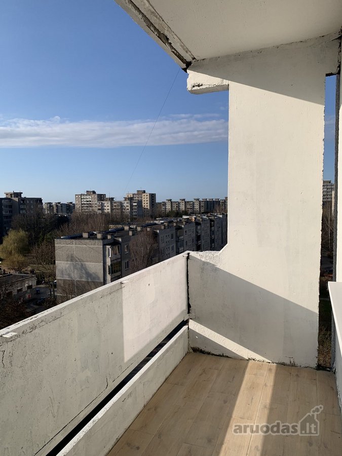 Parduodamas jaukus ir stilingai suremontuotas - nuotraukos Nr. 14