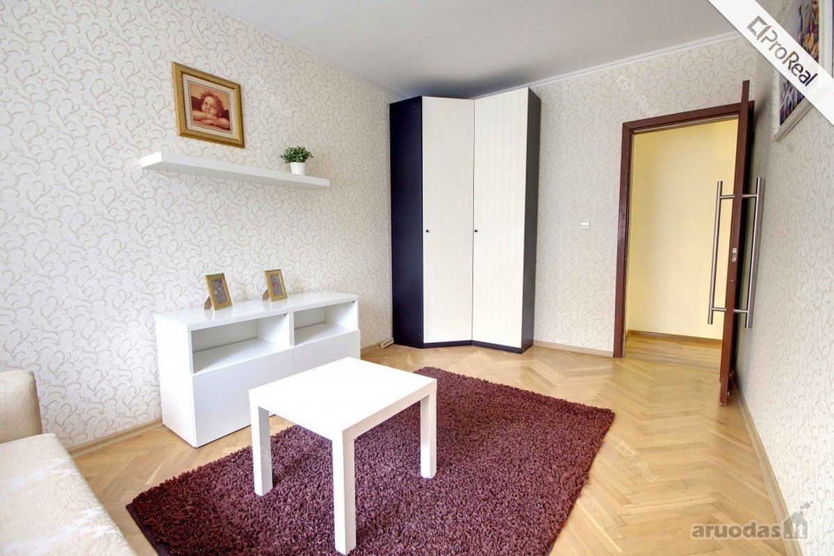 Šešių butų kompleksas, du namai po tris butus - nuotraukos Nr. 12