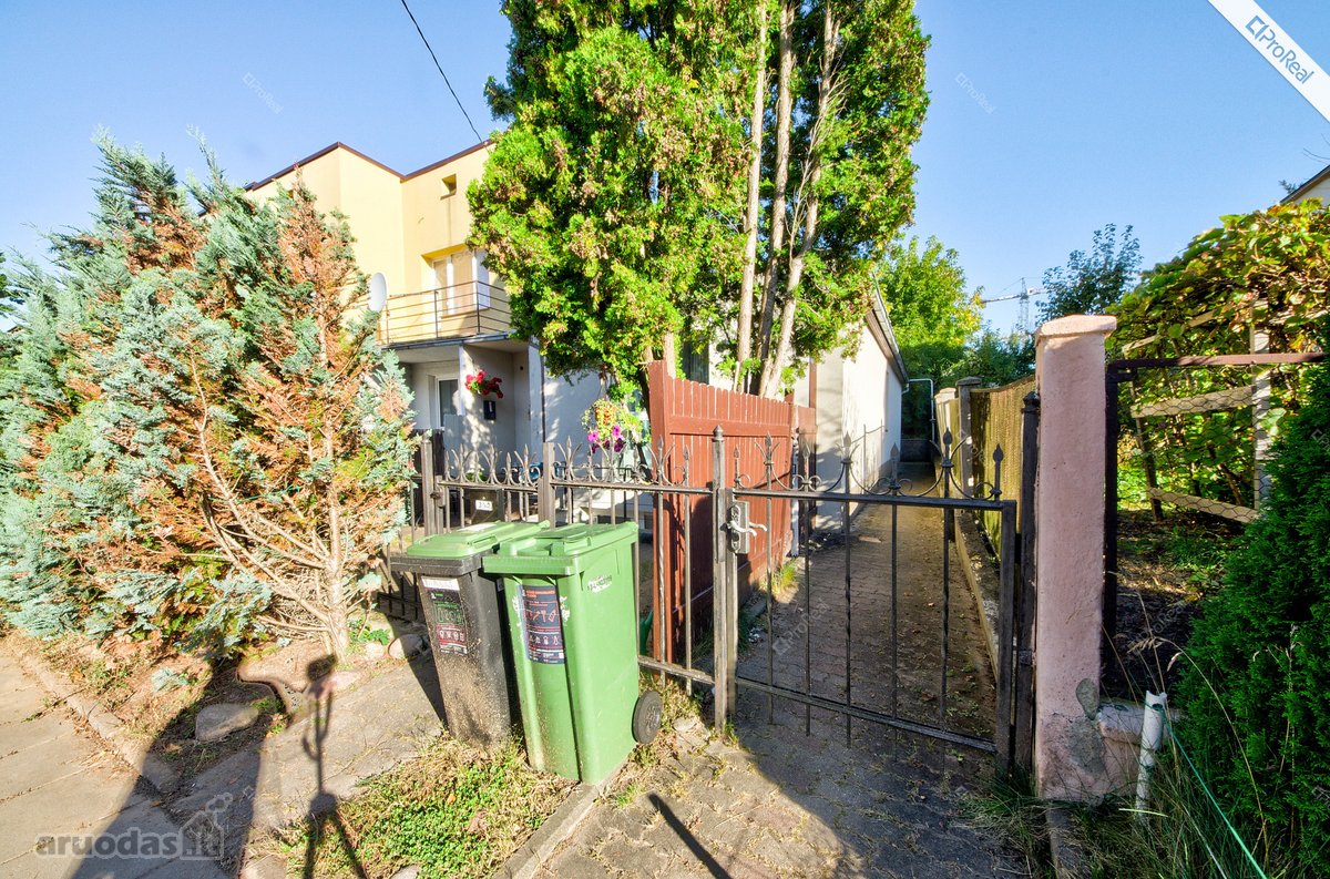 Šešių butų kompleksas, du namai po tris butus - nuotraukos Nr. 20