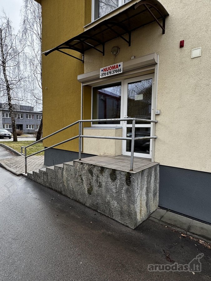 Parduodamos patalpos Švenčionių miesto centre