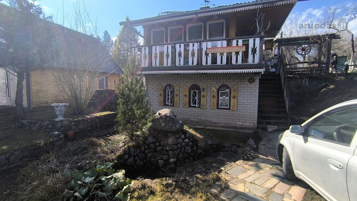 Šis unikalus sodo namelis pastatytas ant - nuotraukos Nr. 13