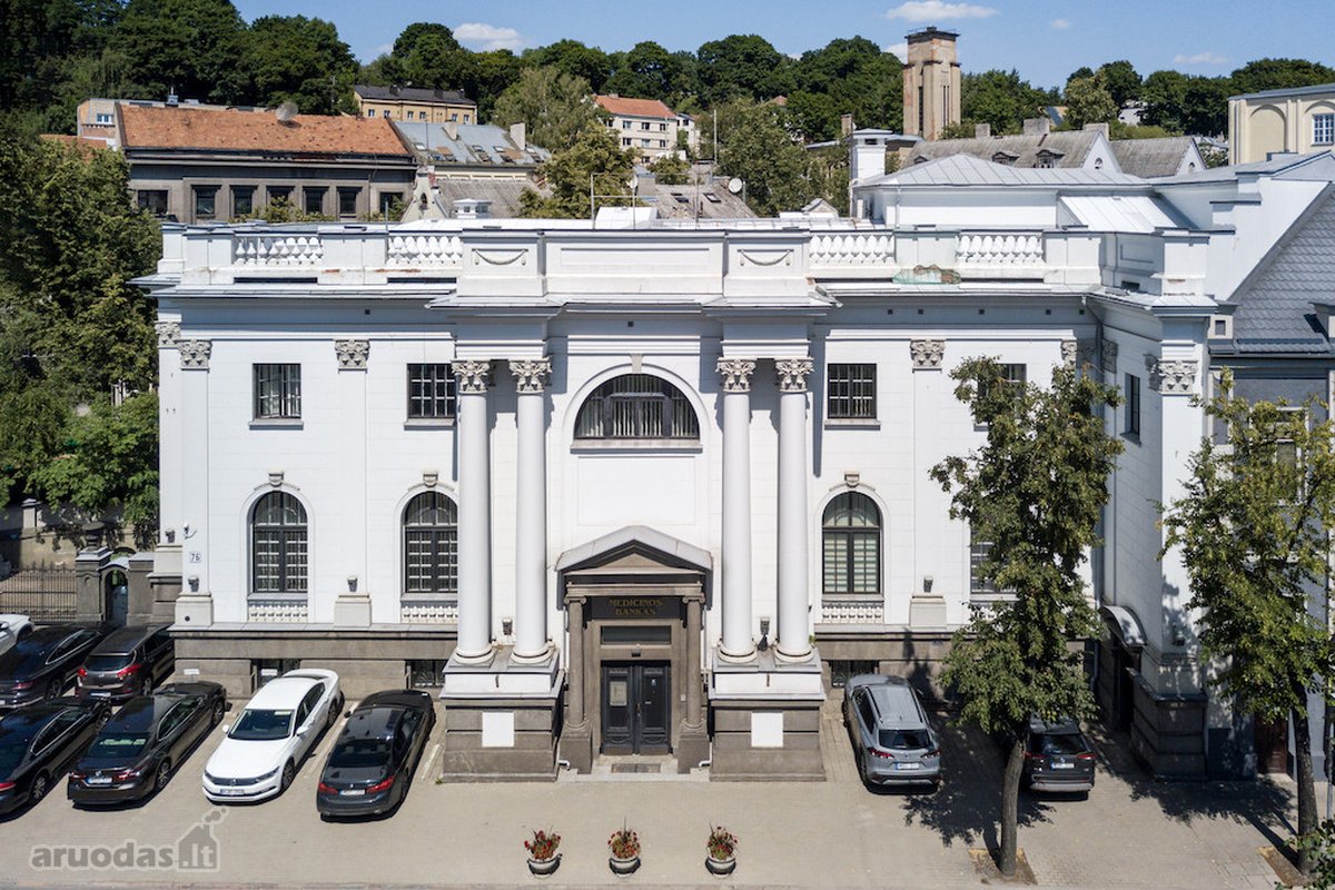 Nuomojamos administracinės patalpos adresu