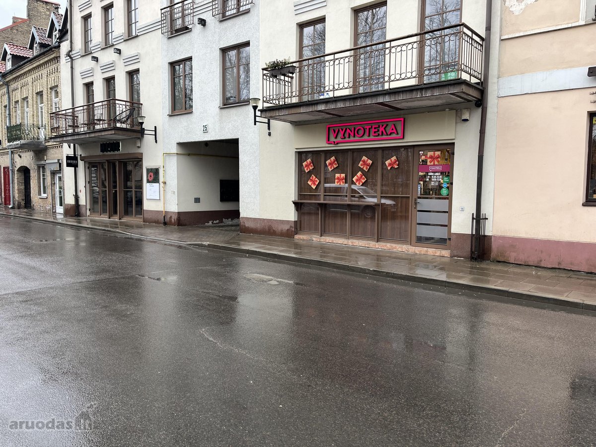 Nuomojama Automobilio Stovėjimo Vieta
