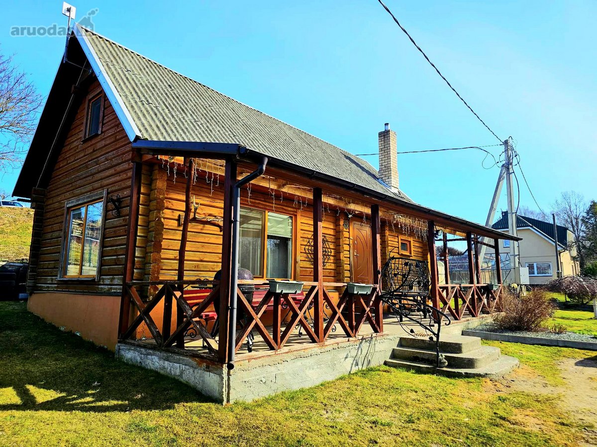 Gamtos apsuptyje,ramioje vietoje, parduodamas