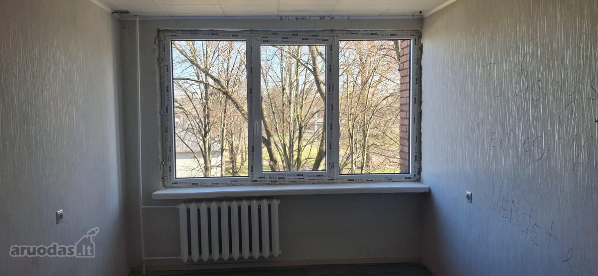 Parduodamas 16 m² Butas Bendrabutyje – Parko