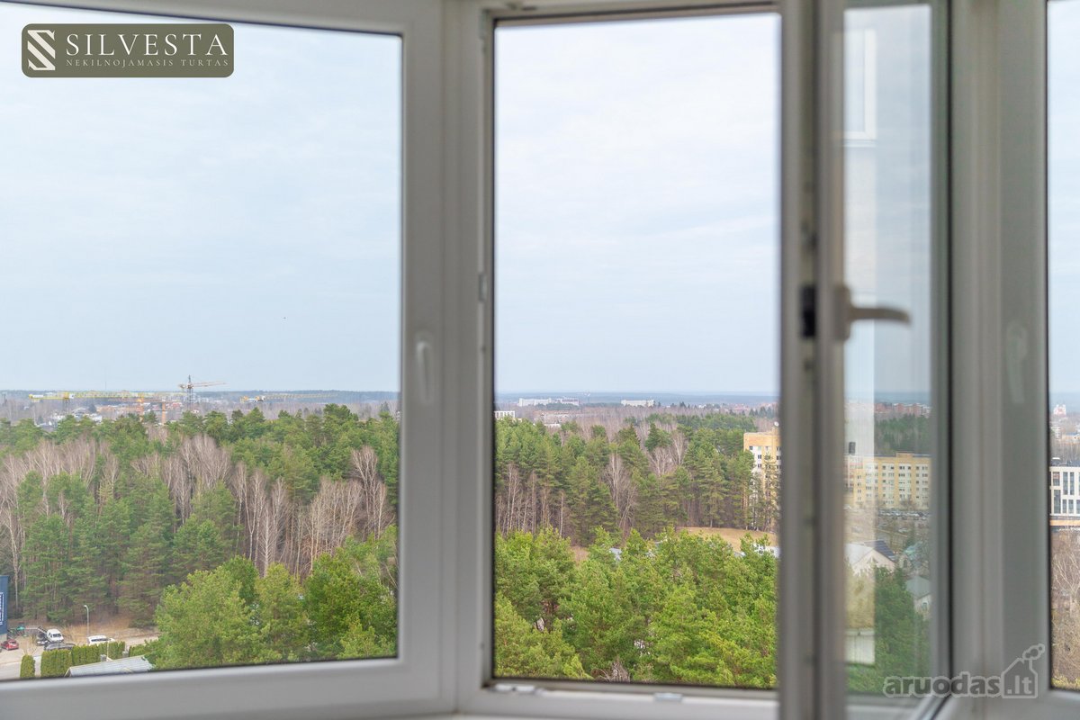 Parduodamas erdvus ir funkcionalus 4 kambarių