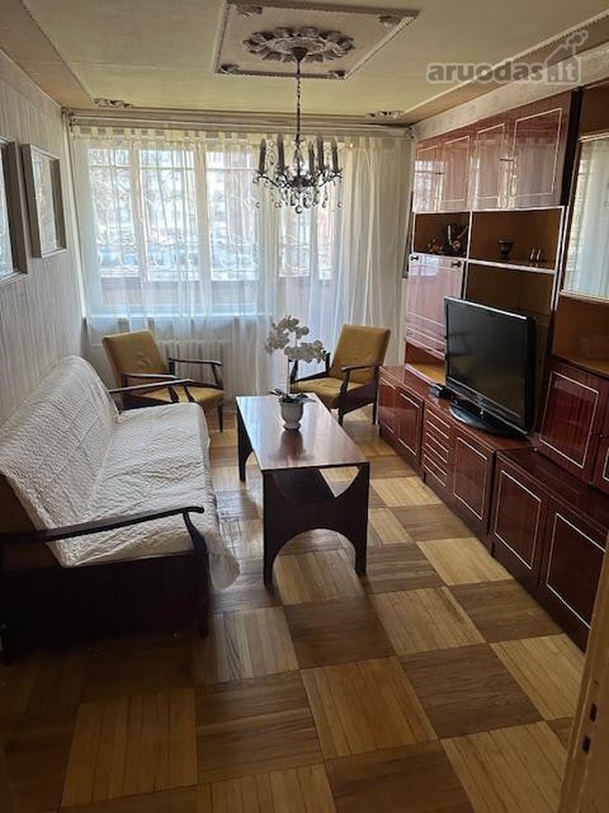 Parduodamas 3 kambarių butas Žaliakalnyje,