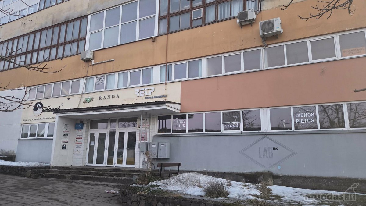 Parduodamos 105 kv. m. patalpos, lubos - 4,5m - nuotraukos Nr. 5