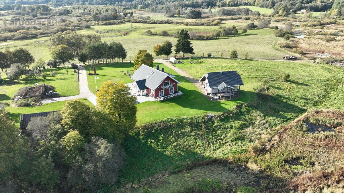 Namas bendras plotas 255,38 m2 - nuotraukos Nr. 3