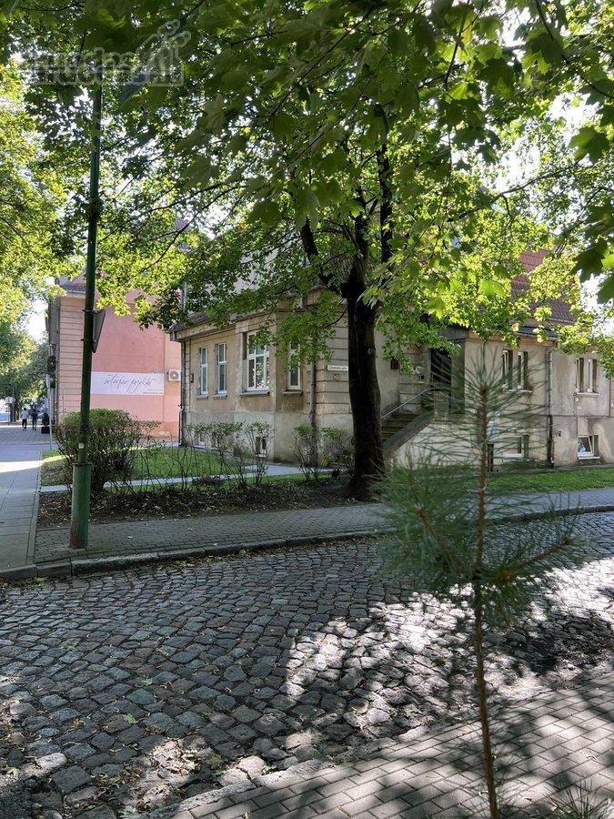 Parduodamas 1 kambario butas, istorineje