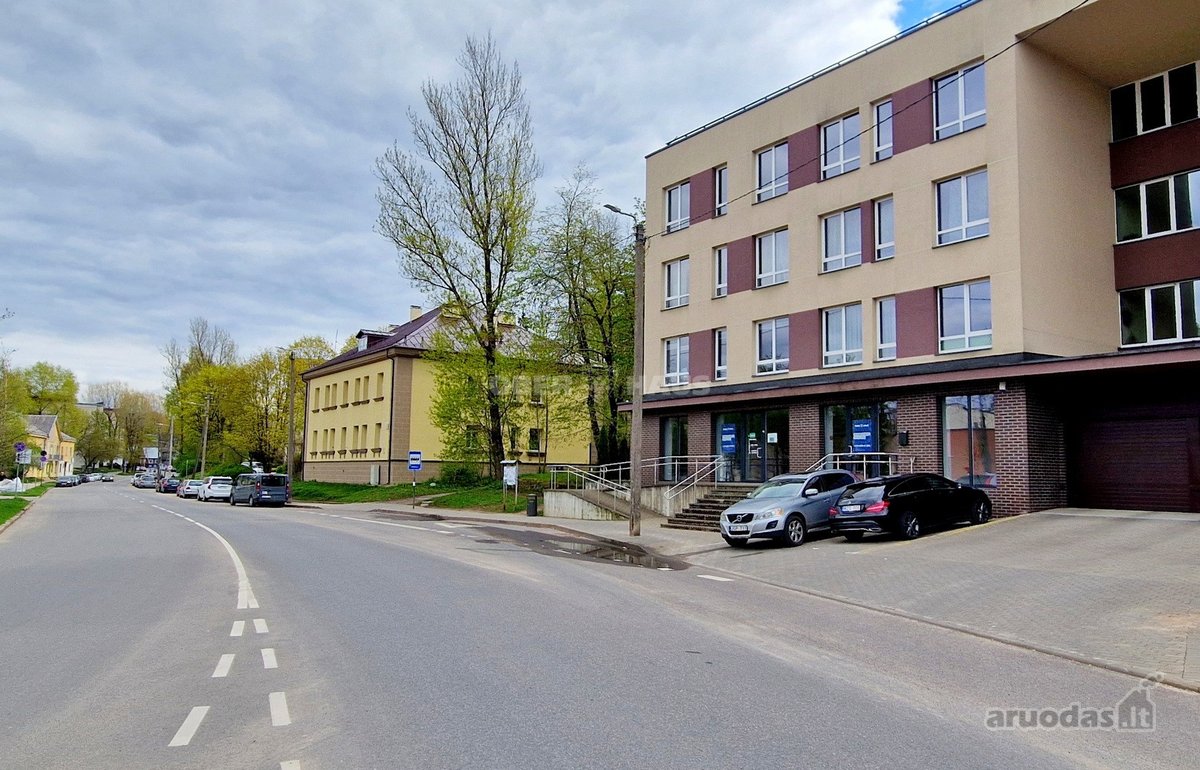 Parduodamos 248,14 m² prekybinės/biuro - nuotraukos Nr. 2