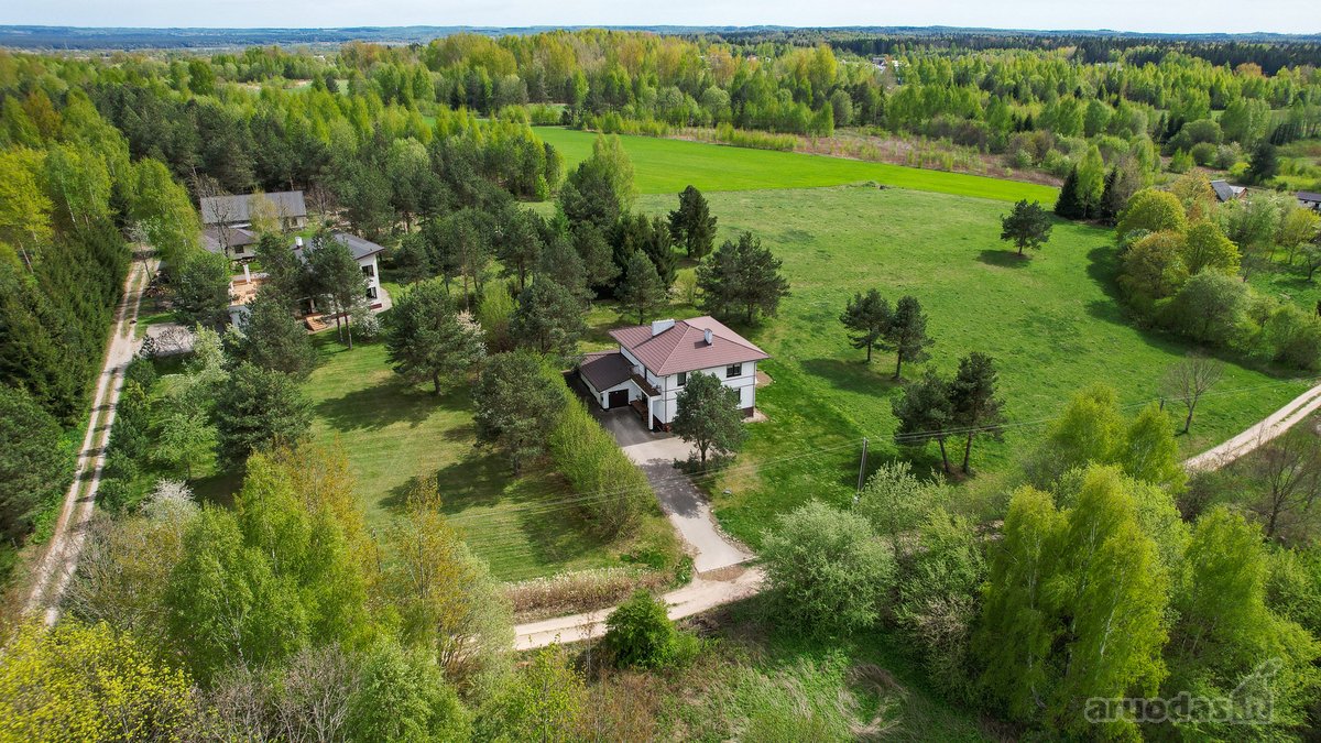 Parduodamas Įrengtas Erdvus Namas Su 15 A - nuotraukos Nr. 46